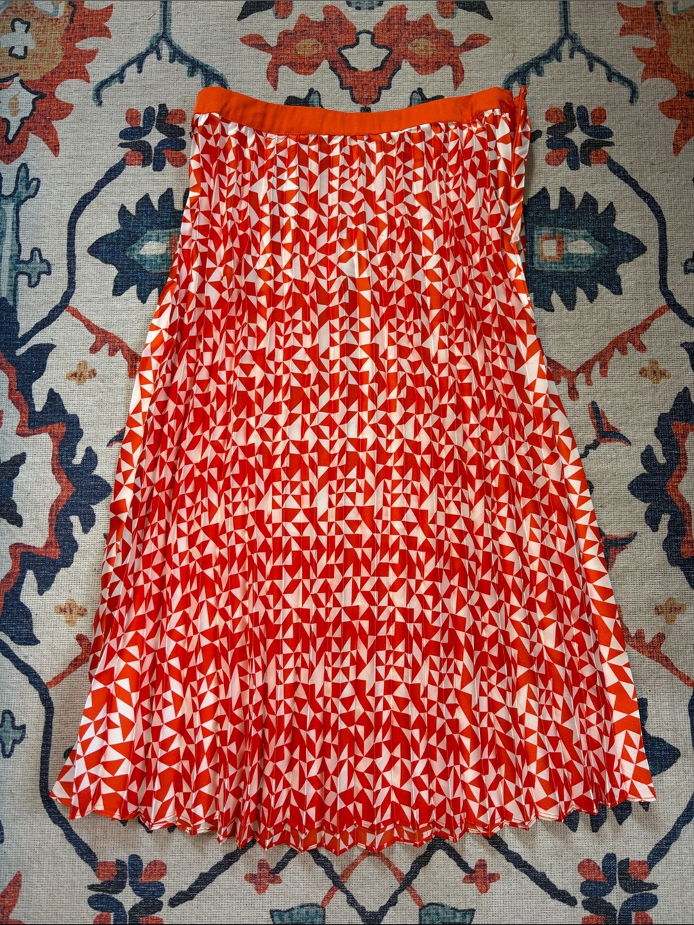 Pleated A-Line Skirt in Red and White Geometric Print